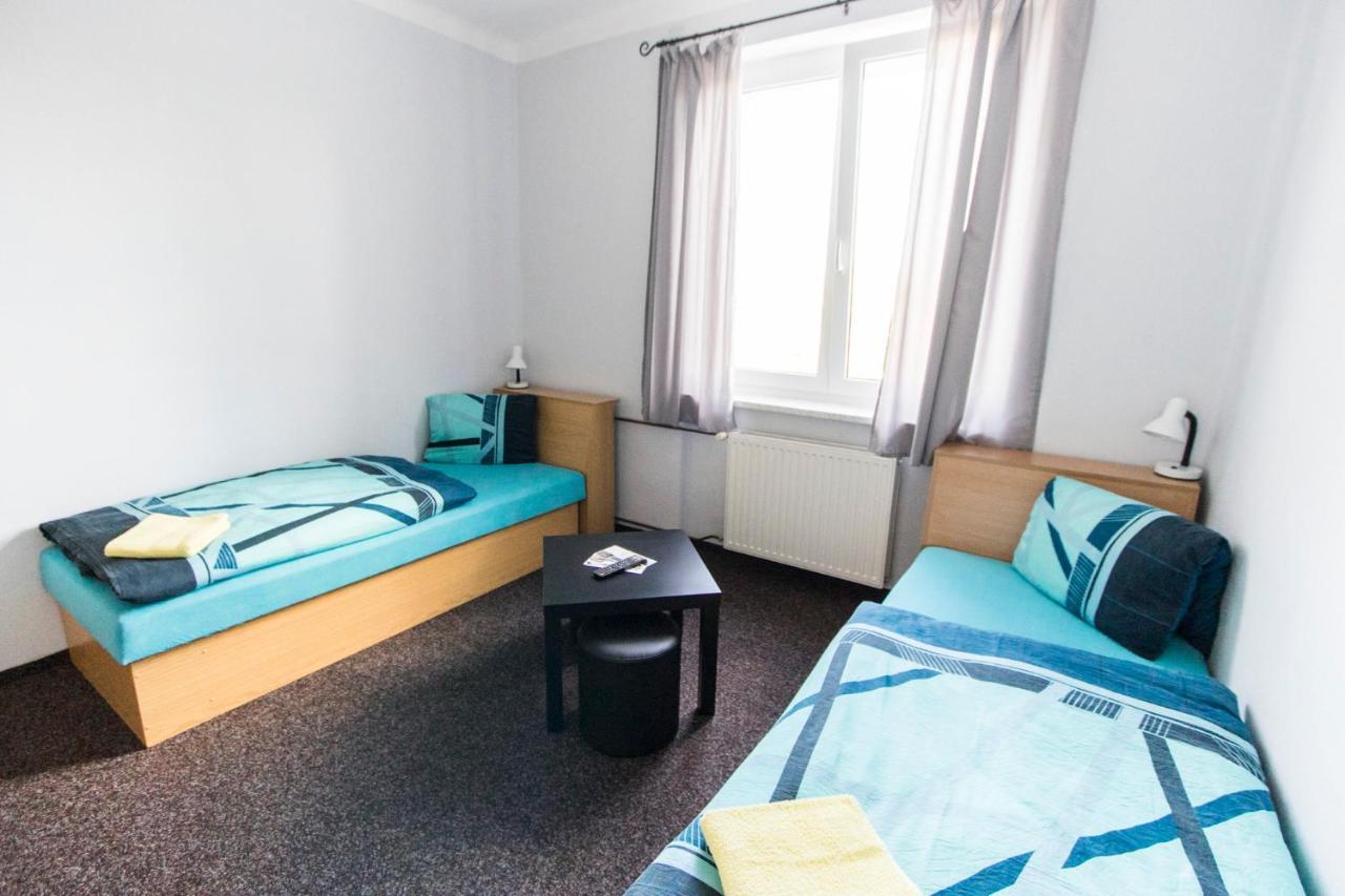 Garni Hotel Tachov タホフ エクステリア 写真