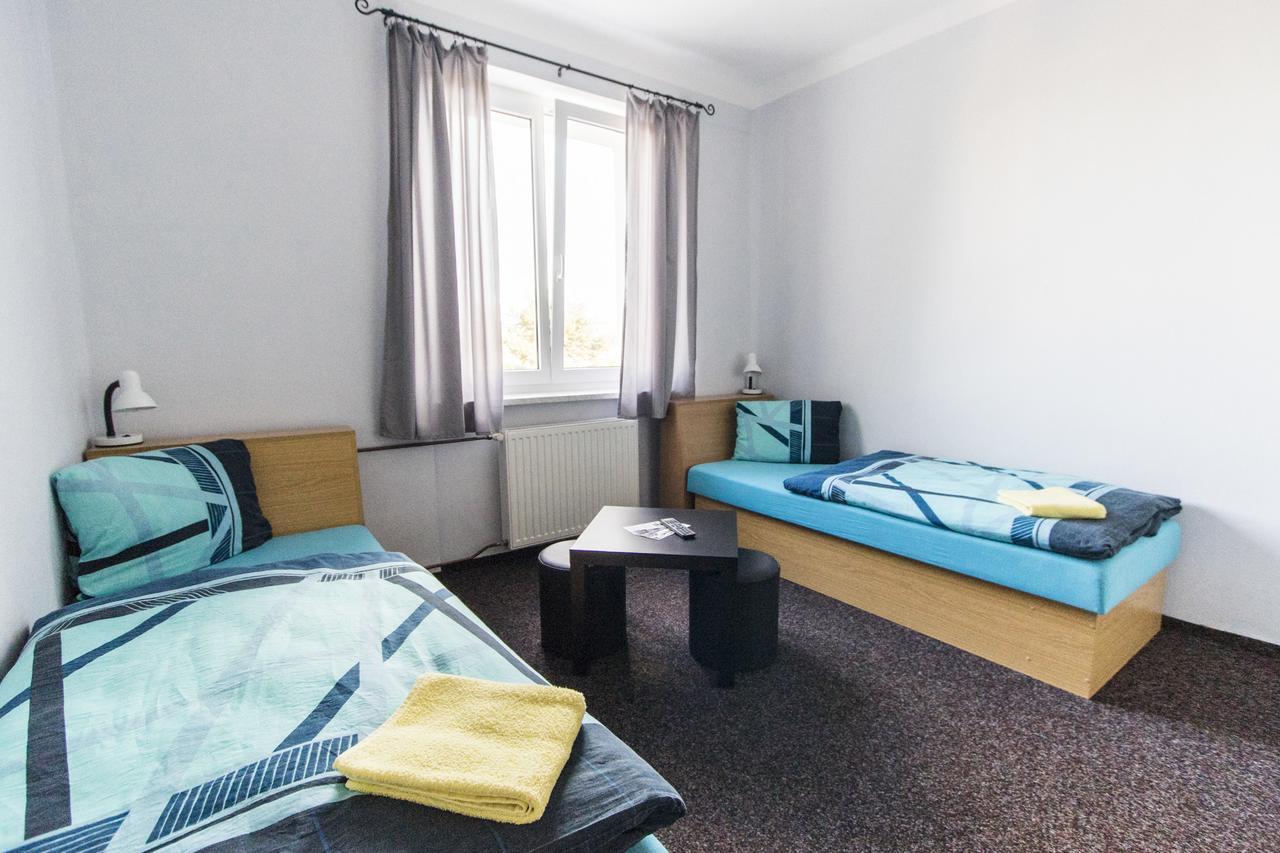 Garni Hotel Tachov タホフ エクステリア 写真