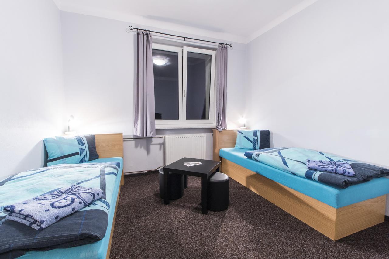 Garni Hotel Tachov タホフ エクステリア 写真