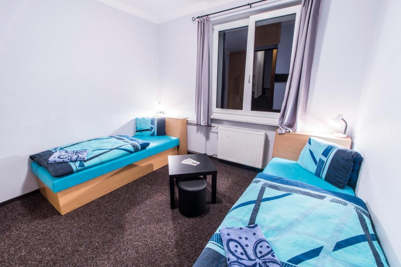 Garni Hotel Tachov タホフ エクステリア 写真